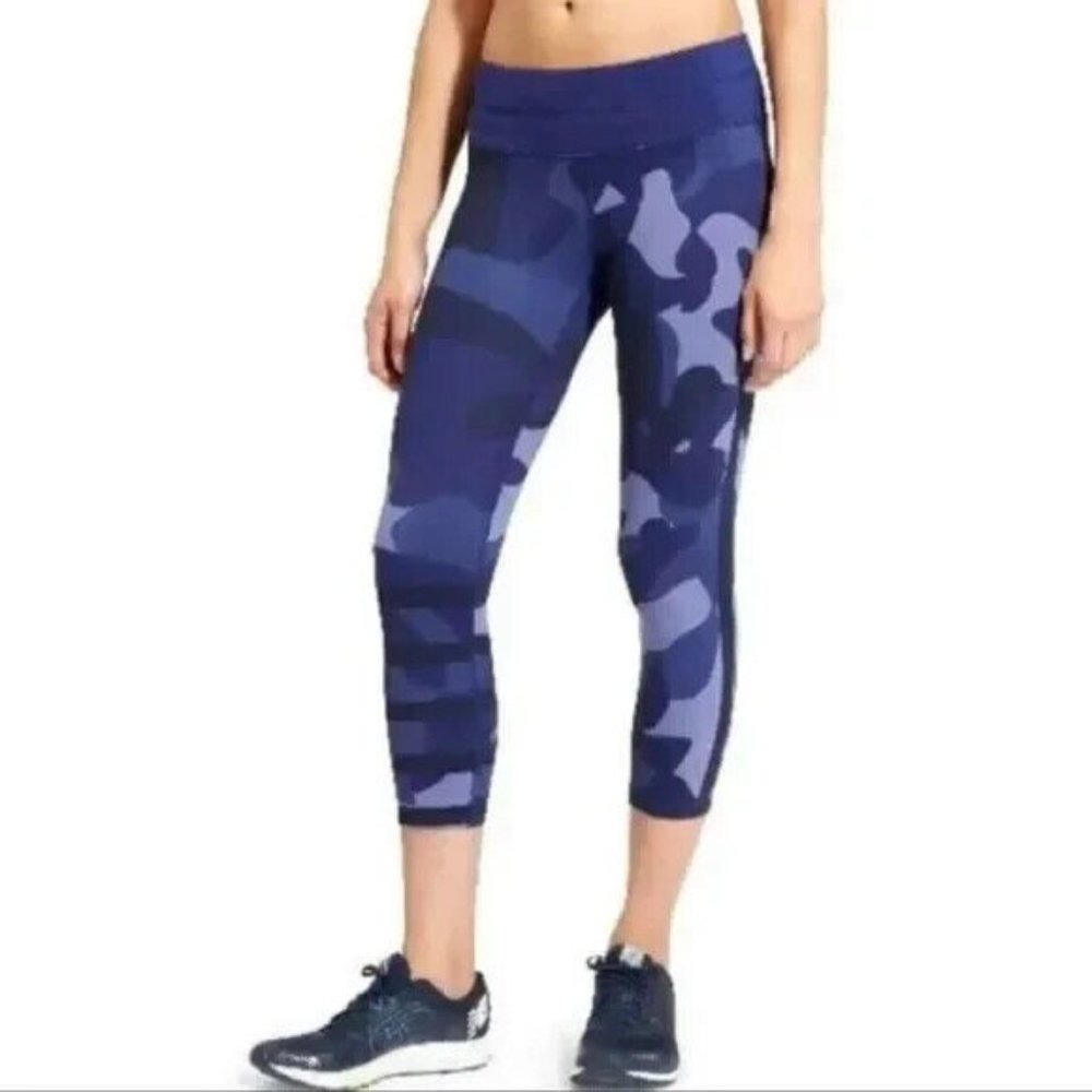 Athleta Blue Camo Sonar Capri Leggings Yoga Athletic Performance